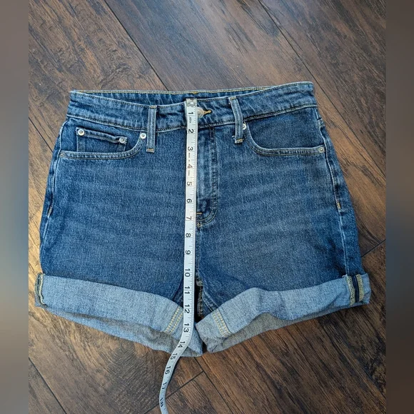 Free Assembly Rolled Cuff High Waist Denim Shorts - Picture 7 of 9